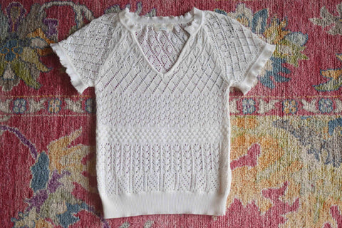 YIMY x MANÚ- Lace V neck top short sleeves with ruches 100% Cotton