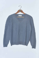 YIMY x MANÚ- V-Neck ribbed sweater with braided sleeves 100% Cashmere