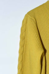 YIMY x MANÚ- V-Neck ribbed sweater with braided sleeves 100% Cashmere