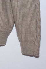 YIMY x MANÚ- V-Neck ribbed sweater with braided sleeves 100% Cashmere